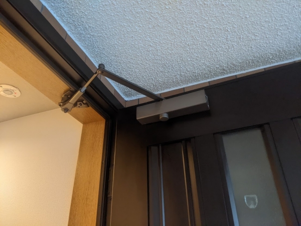 ドアクローザー RYOBI3