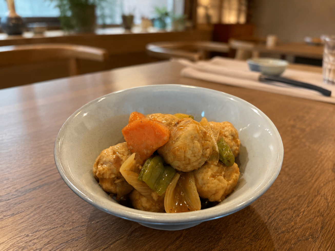 鶏団子と根菜の甘酢炒め