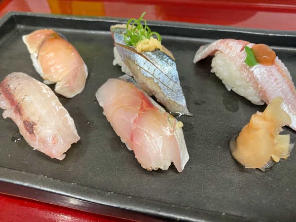 舎利こま握り寿司　青魚三昧